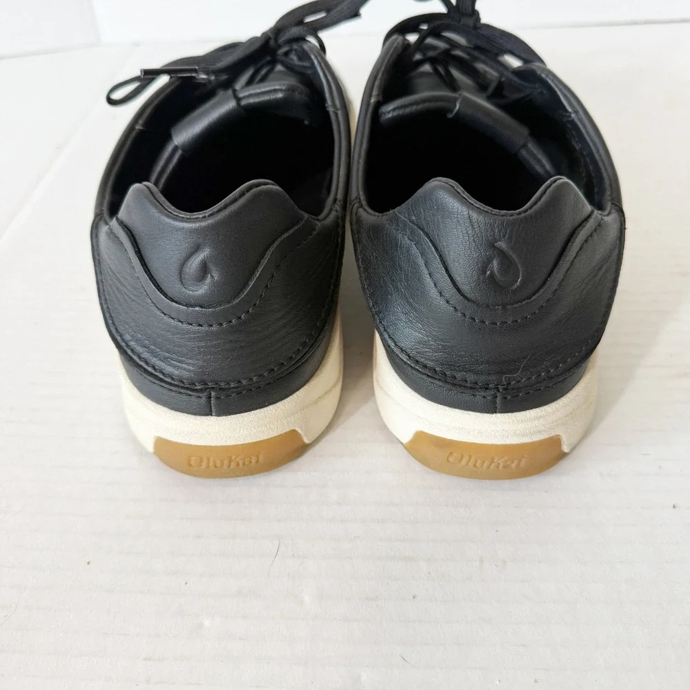 OluKai Men's Lae'ahi Lī 'Ili Waterproof Leather Onyx Black Sneaker Size 9.5